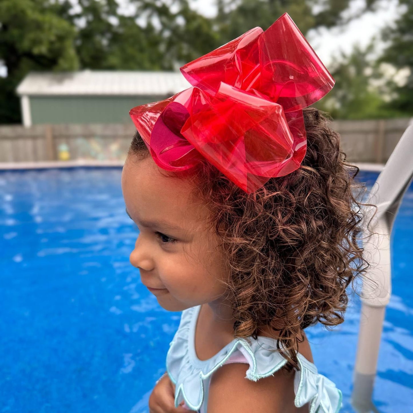 WeeSplash Colored Vinyl Bow