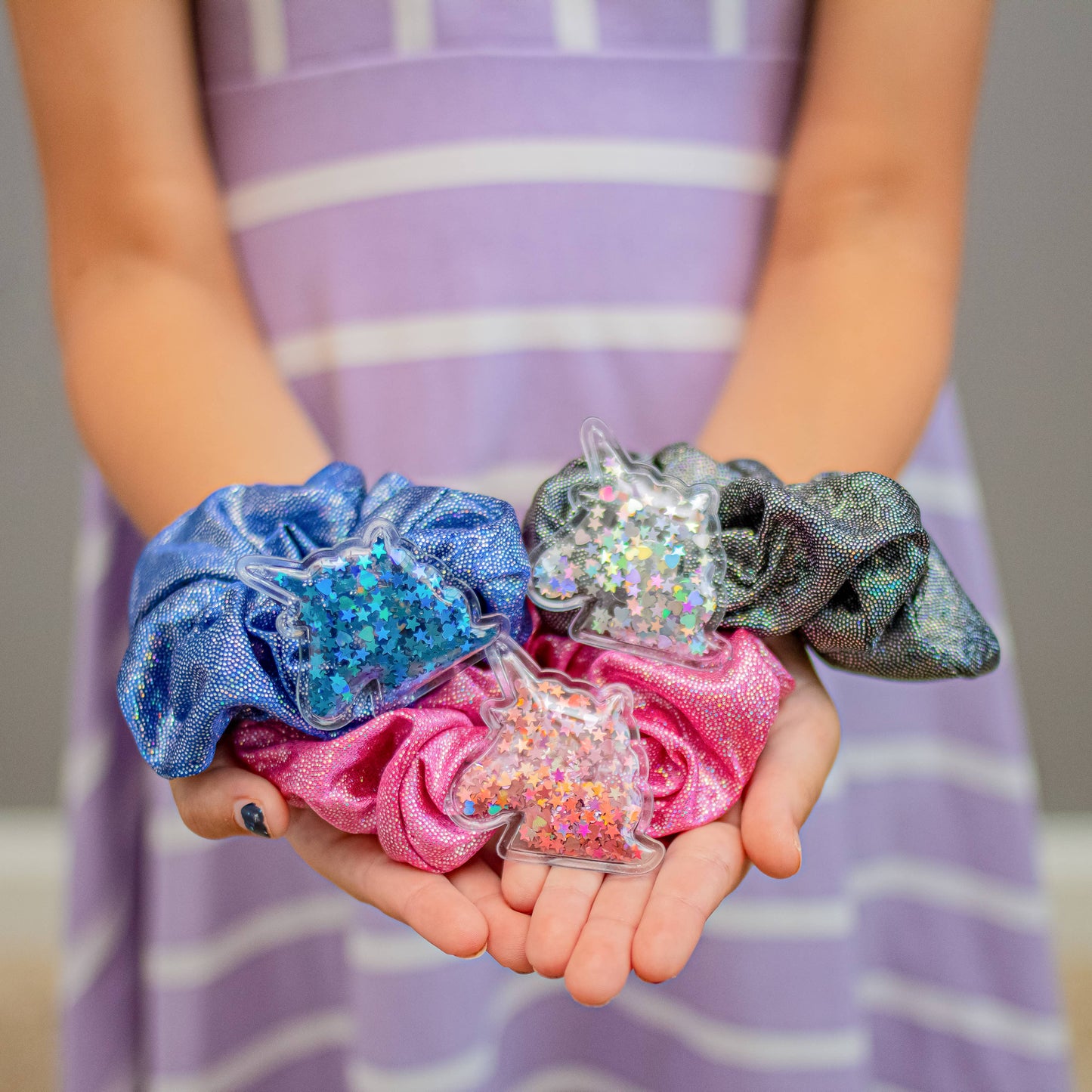 Unicorn Shaker Glitter Scrunchie - Black