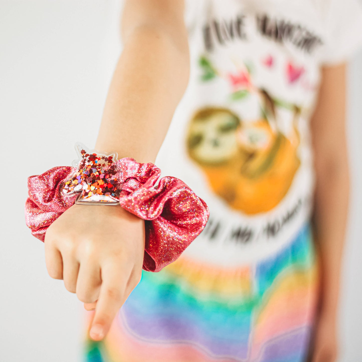 Unicorn Shaker Glitter Scrunchie - Hot Pink